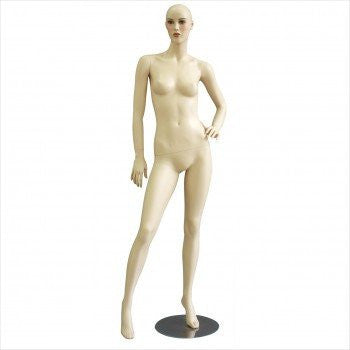 Plastic mannequins vs. fibreglass mannequins